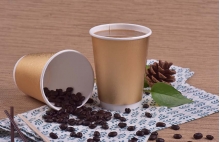 金色紙杯（bēi） - 金（jīn）色紙杯