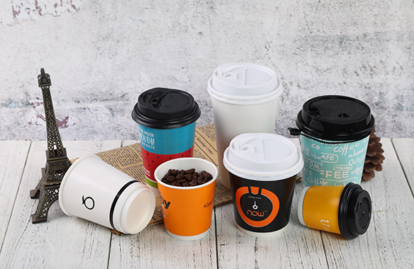 小號咖啡杯（bēi）