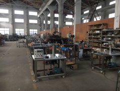 膠水灌裝機工廠